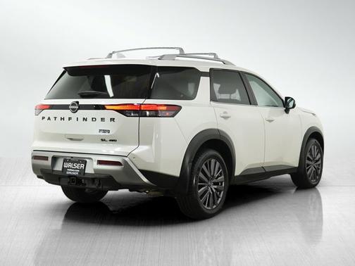 Pearl White Tricoat 2023 Nissan Pathfinder SL