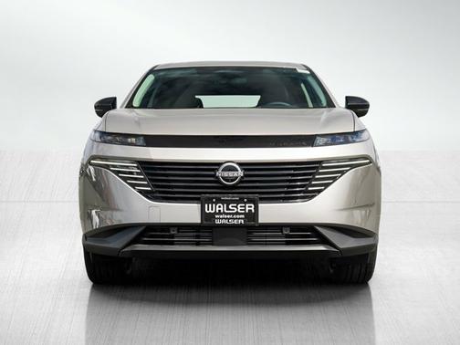 Champagne Silver Metallic 2026 Nissan Murano SL