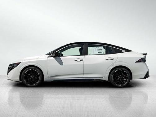Aspen White Pearl 2026 Nissan Sentra SR
