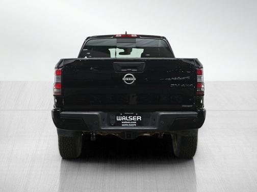 Super Black 2023 Nissan Frontier SV