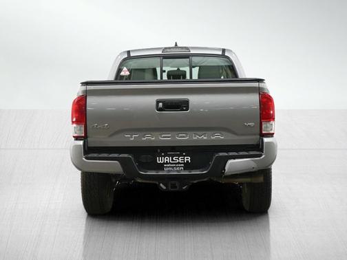 Silver Sky Metallic 2016 Toyota Tacoma SR