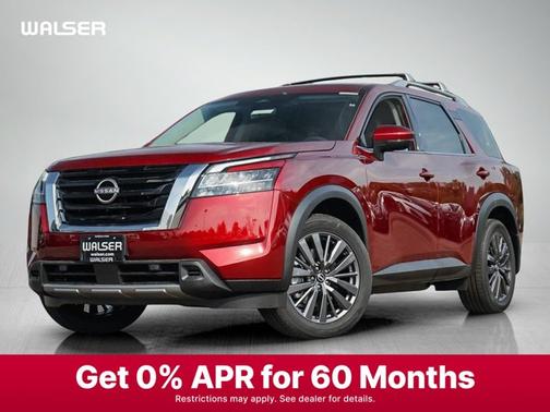 2025 Nissan Pathfinder SL