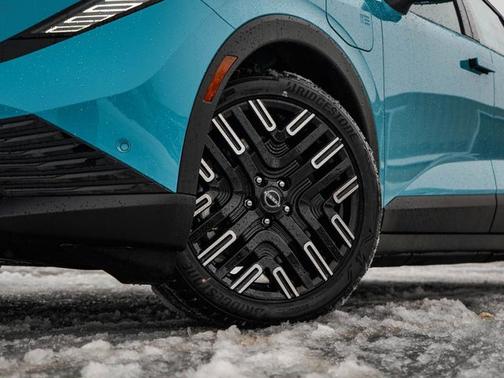 2026 Nissan Leaf PLATINUM+