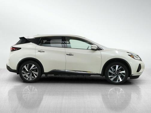 Pearl White Tricoat 2023 Nissan Murano SL