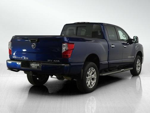 2017 Nissan Titan XD SV