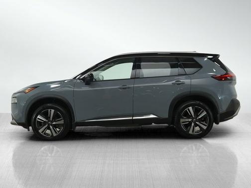 2022 Nissan Rogue Platinum