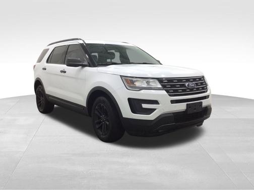2017 Ford Explorer Base