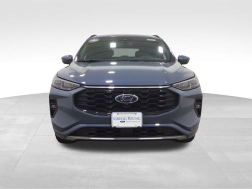 2025 Ford Escape ST-Line Elite