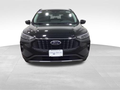 2026 Ford Escape PHEV SE