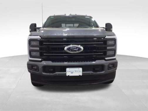 2025 Ford F-250 Platinum