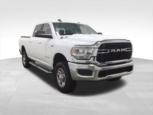 2021 RAM 2500 Big Horn Crew Cab 4x4 6'4' Box