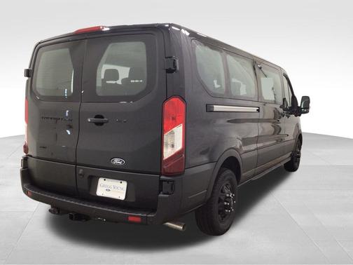 2026 Ford Transit-350 XLT