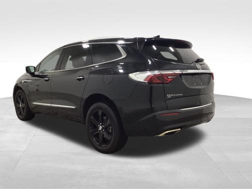 2023 Buick Enclave Essence AWD