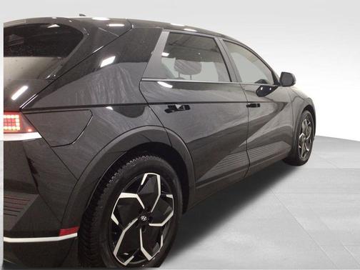 2022 Hyundai IONIQ 5 SEL