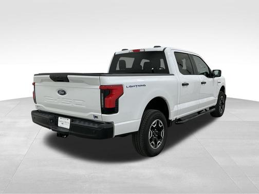 2023 Ford F-150 Lightning Pro