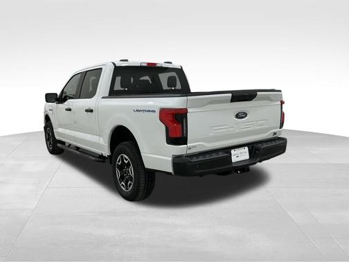 2023 Ford F-150 Lightning Pro