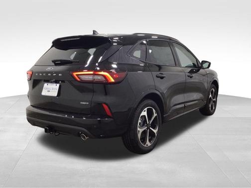2025 Ford Escape ST-Line Elite