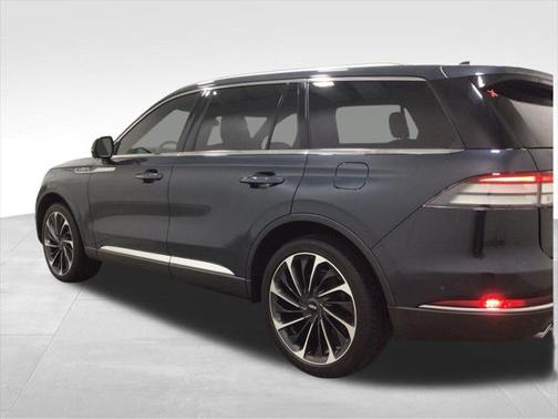 2023 Lincoln Aviator Reserve AWD
