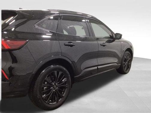 2024 Ford Escape ST-Line Elite