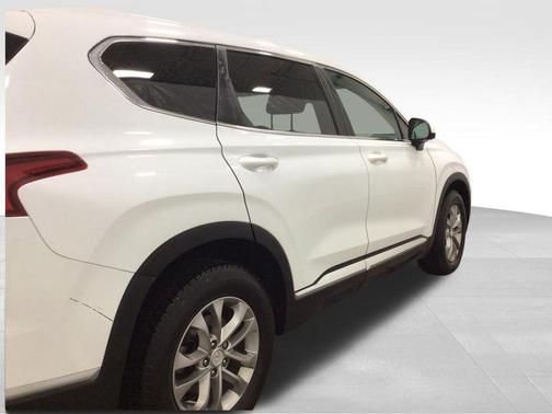 Quartz White 2020 Hyundai SANTA FE SE 2.4