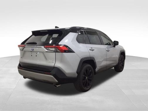 2024 Toyota RAV4 Hybrid SE