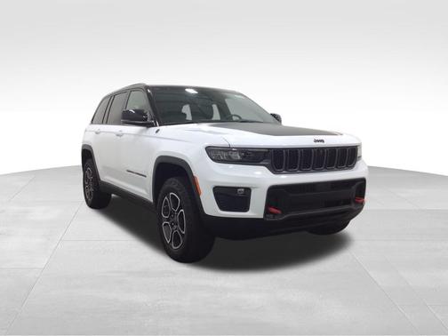 2022 Jeep Grand Cherokee Trailhawk