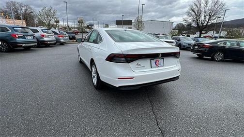 2025 Honda Accord LX 1.5T