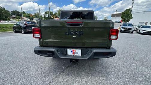 2021 Jeep Gladiator Sport S