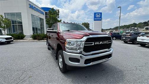 2021 RAM 2500 Tradesman Crew Cab 4x4 6'4' Box