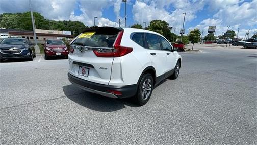 Photo 3 of 26 of 2019 Honda CR-V LX