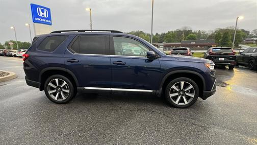 Obsidian Blue Pearl 2023 Honda Pilot