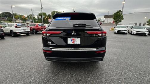 2022 Mitsubishi Outlander ES 2.5 S-AWC