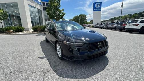 2025 Honda Accord LX 1.5T