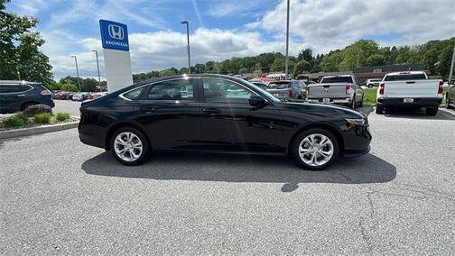 2025 Honda Accord LX 1.5T