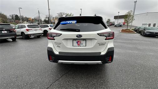 2022 Subaru Outback Touring