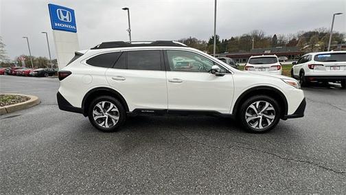 2022 Subaru Outback Touring