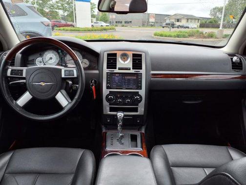 2009 Chrysler 300 Limited