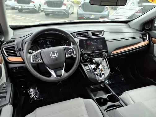 Silver Metallic 2022 Honda CR-V AWD EX