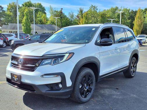 2022 Honda Pilot AWD TrailSport