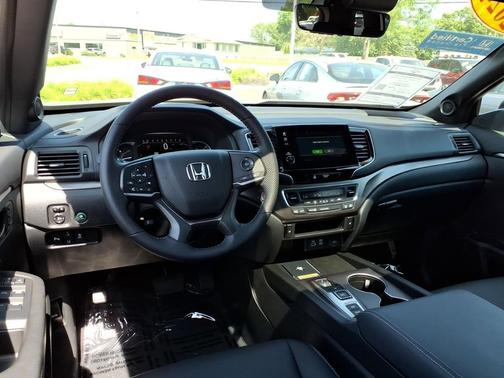 Platinum White Pearl 2024 Honda Passport AWD EX-L