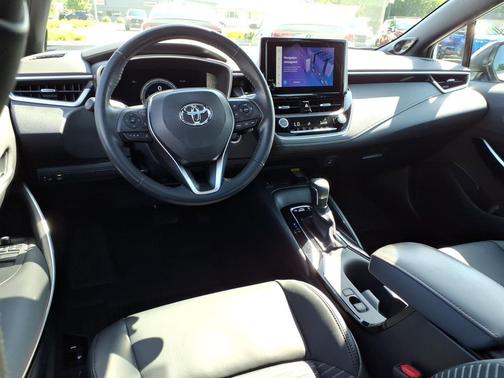 Wind Chill Pearl 2023 Toyota Corolla XSE
