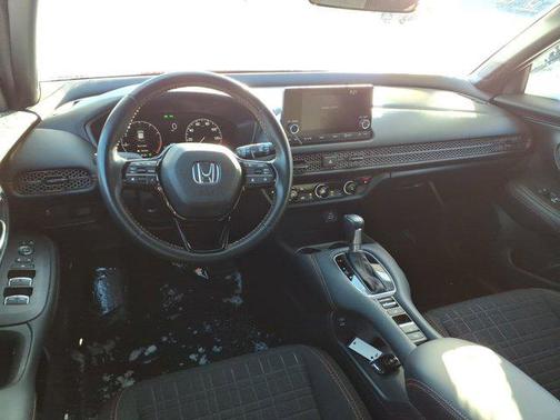 2025 Honda HR-V AWD Sport