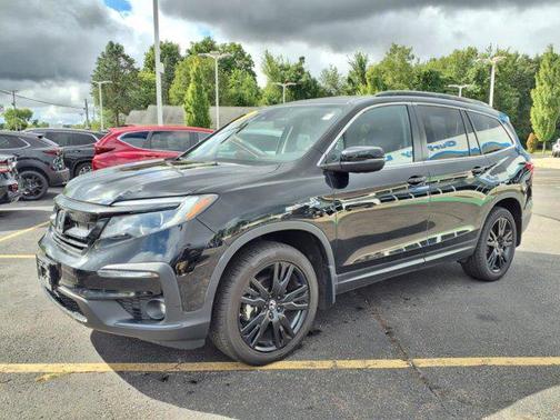 2022 Honda Pilot AWD Special Edition
