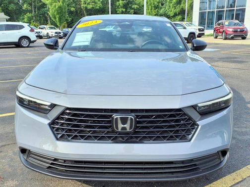 2023 Honda Accord Hybrid Base