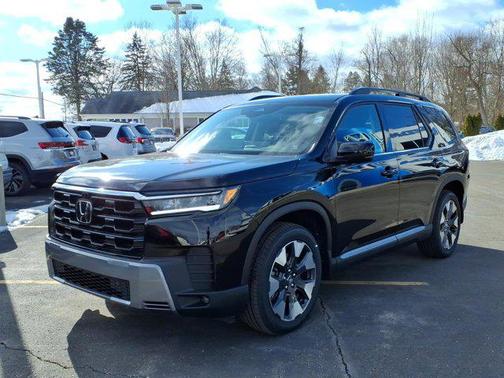 2026 Honda Pilot Touring 8-Passenger