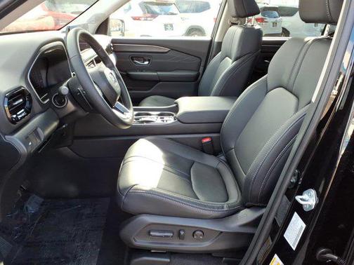 2026 Honda Pilot Touring 8-Passenger