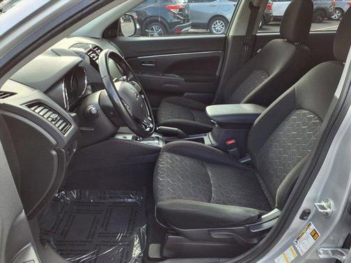 2023 Mitsubishi Outlander Sport 2.0 LE