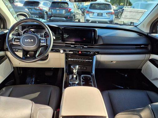 2023 Kia Carnival EX