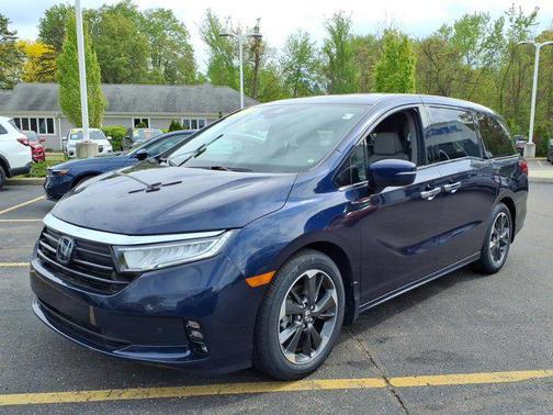 Obsidian Blue Pearl 2023 Honda Odyssey Elite