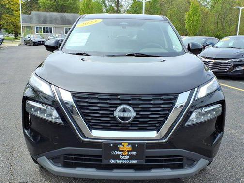 Super Black 2023 Nissan Rogue SV